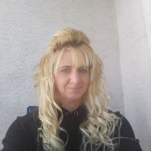 Meet your Posher, Me jenn